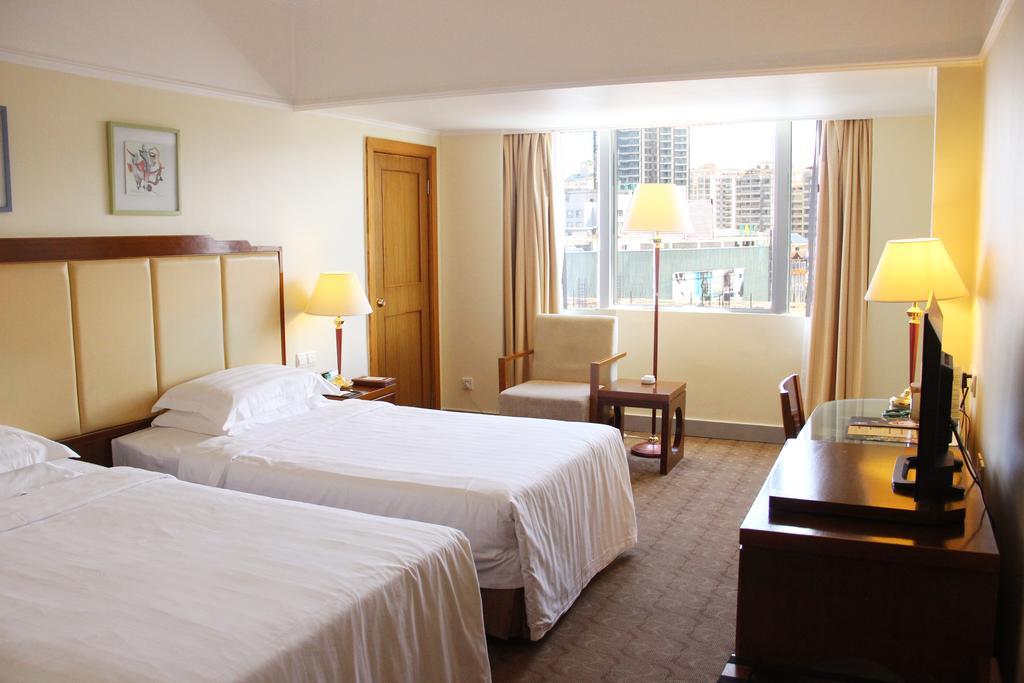 Pearl River Garden Hotel Санья Екстер'єр фото